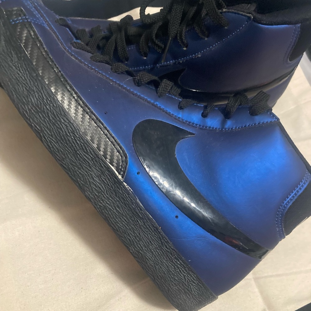 Nike Men's Blue High-Top Sneakers
